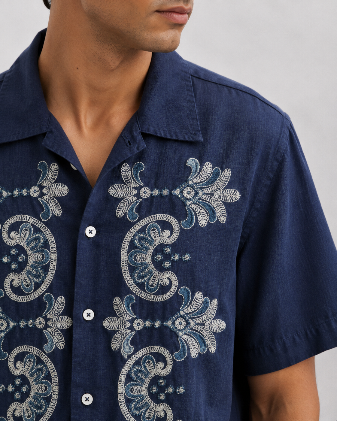 Couching Embroidery Short Sleeve Shirt