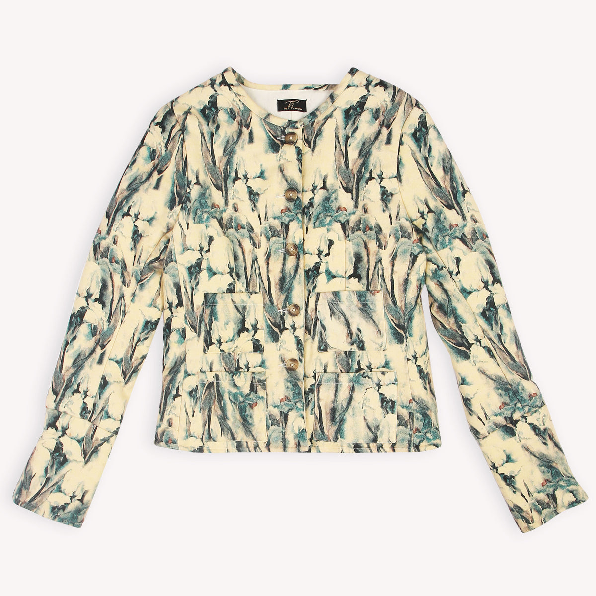 This piece of clothing has been referred to on the Bee as the “Noor women’s 
multicolored fleece wool quilted jacket with warm quilting.” A fashionable fleece quilted 
wool coat in a shocking colorful panels for women